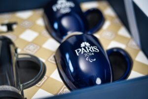 Paris 2024 mugs and French press set.